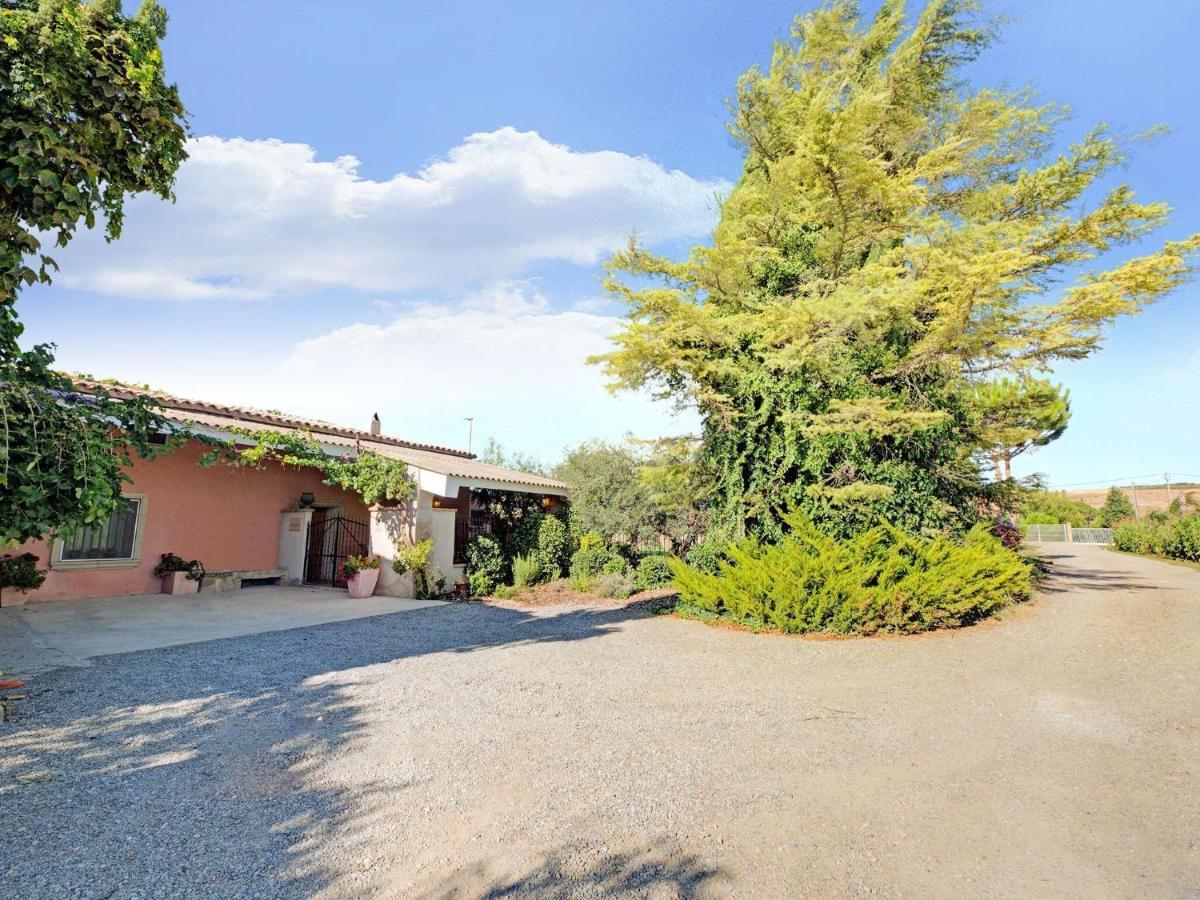 Lively Holiday Home In Fraga With Private Pool Exteriör bild